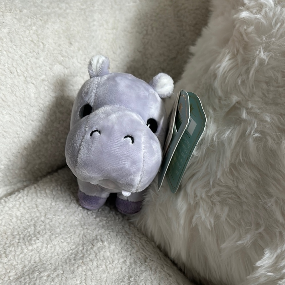 Bellzi Adorable Purple Hippo Plush Toy